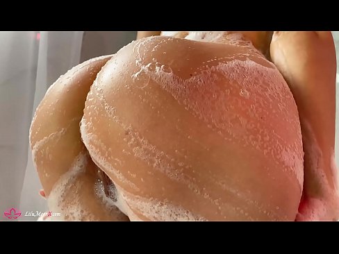 ❤️ Brunette si masturba a figa cù un vibratore per un orgasmu intensu in a doccia Video sessu à co.com-pornzog.ru ️❤